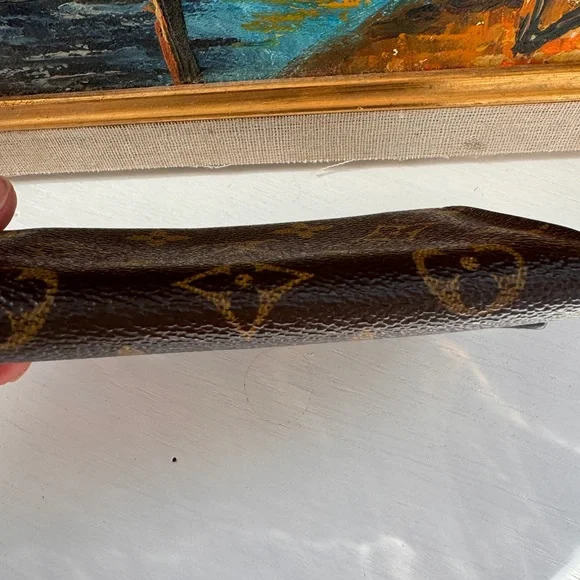 Louis Vuitton Wallet - Picture 3 of 10